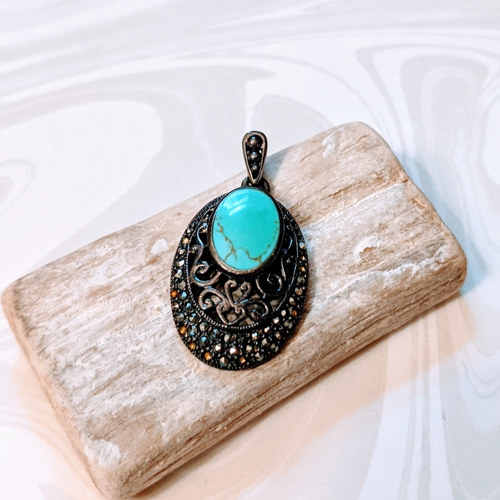 Sterling Silver Turquoise Pendent